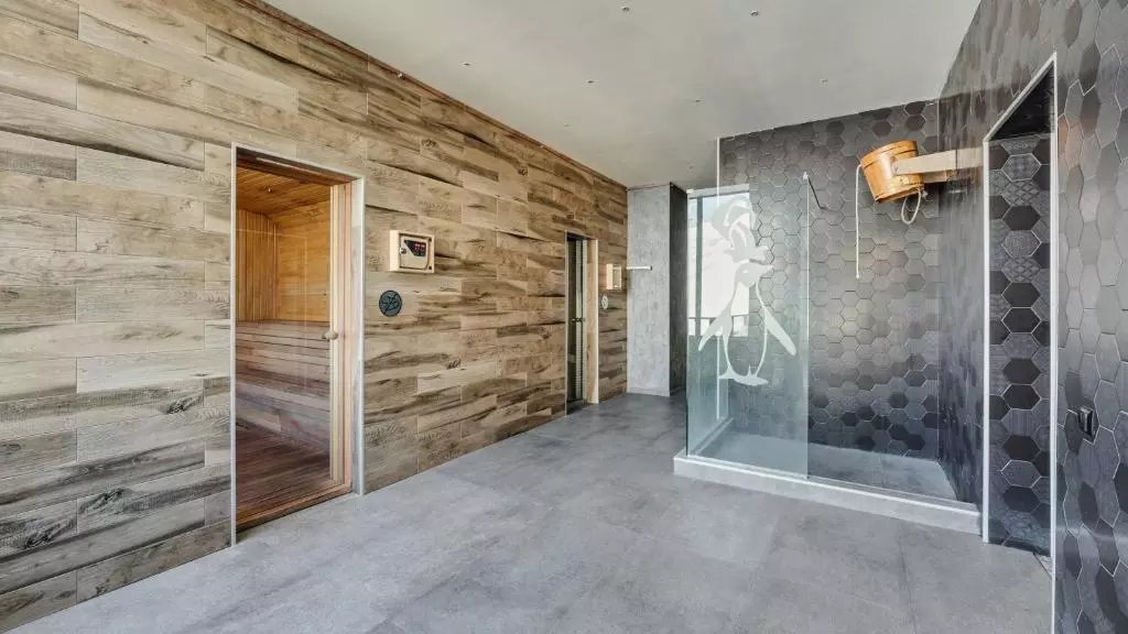 محیط اسپا هتل گودائوری لافت